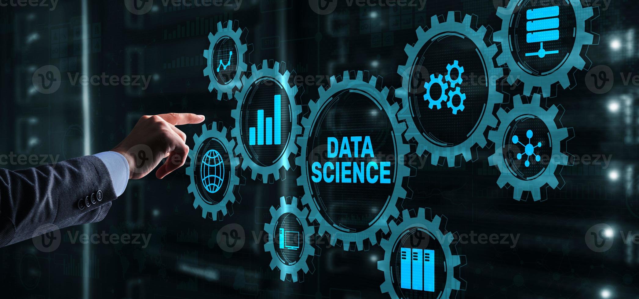 What skills are required to become a Data Scientist?